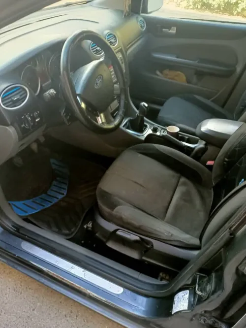 Ford Focus 4 portes 2008 Focus 4 portes