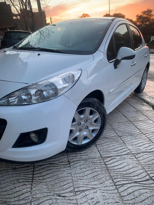 Peugeot 207 2013 207