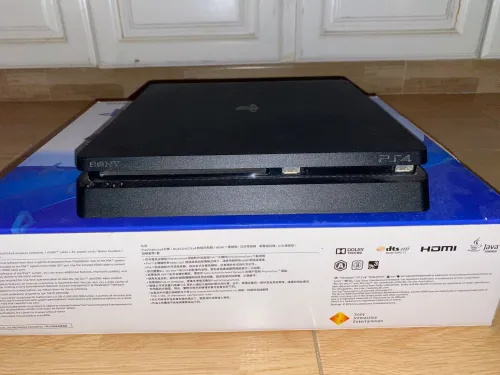 PS4 SLIM 500 GB À VENDRE 