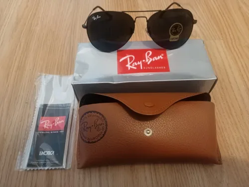 Ray ban