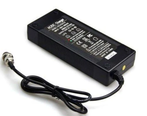 Chargeurs trottinettes électriques 