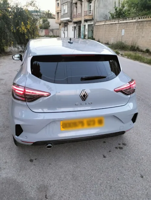 Renault Clio 5  2023 Evolution