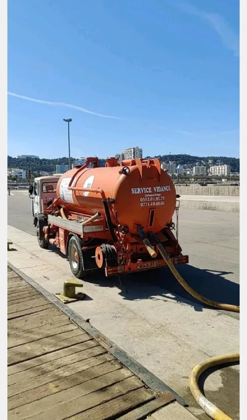 Service débouchage canalisation