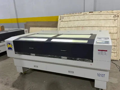 Cnc laser مشينة ليزر