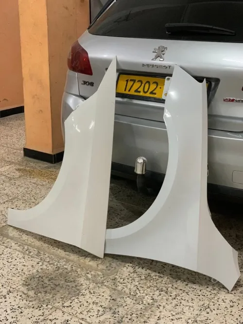 Piece parchoc phare ail capot airbag