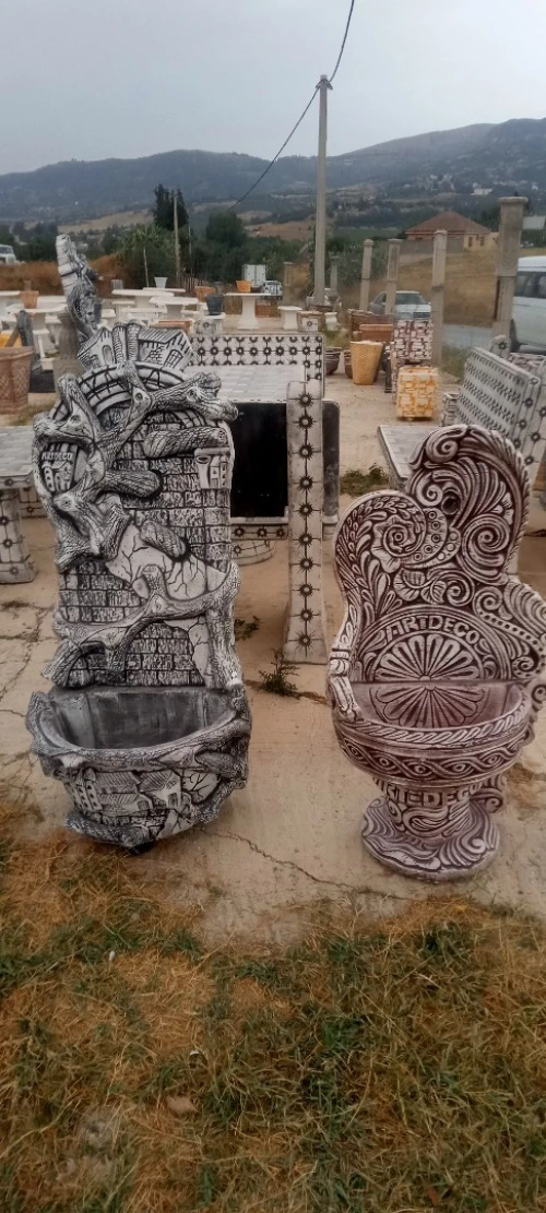 Tables et Fontaines de décoration 