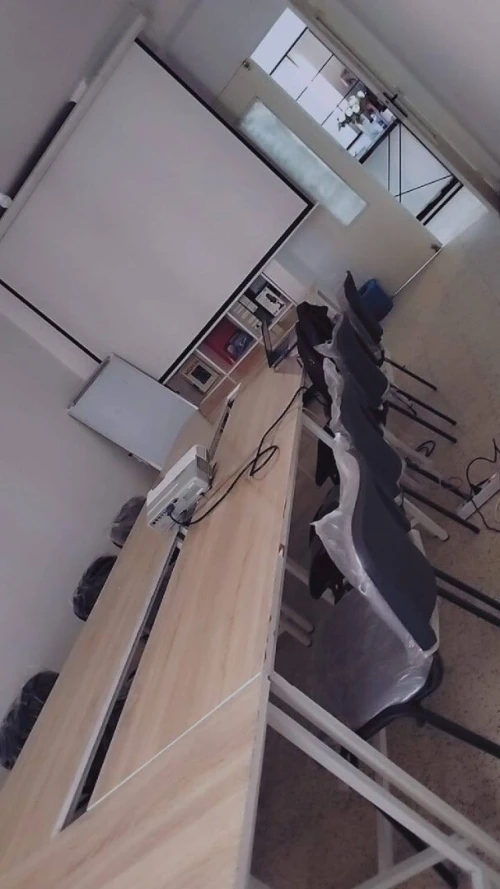 Location de salle de formation, coworking, réunion à Constantine (Nouvelle ville) près de la Fac 3