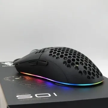 Souris Magma S01