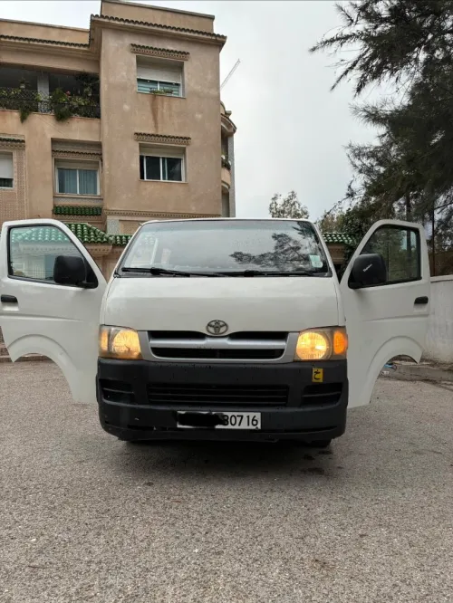 Toyota Hiyace 2007