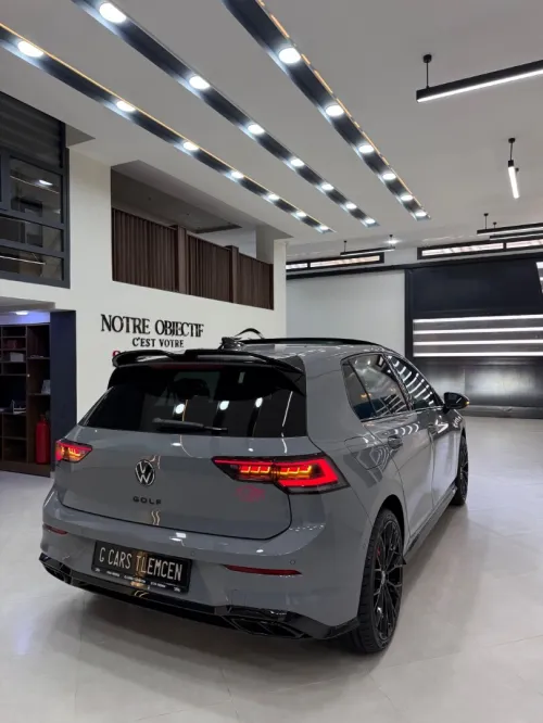 Volkswagen GOLF 8.5 FULL OPTION 2026 R-LINE BLACK ÉDITION