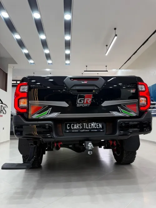 Toyota HILUX VIP 2026 GR SPORT RALLY ÉDITION