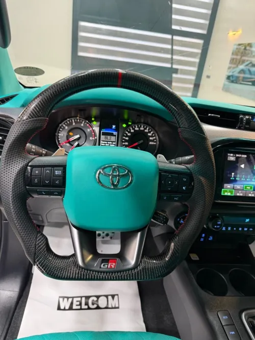 Toyota HILUX 4*4 2025 Gr sport / full option