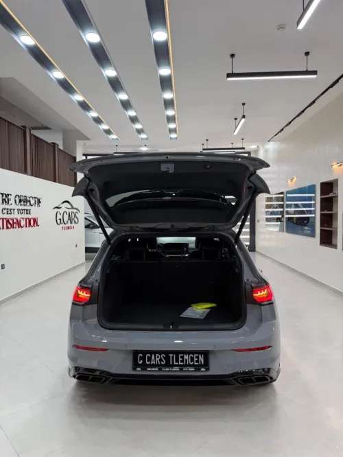 Volkswagen GOLF 8.5 FULL OPTION 2026 R-LINE BLACK ÉDITION
