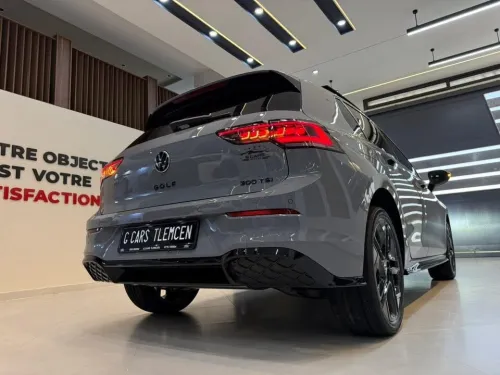 Volkswagen Golf 8.5 / full option 2026 R-LINE