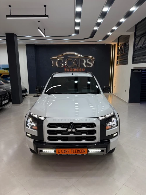 Mitsubishi L200 FULL OPTION 2026 BLACK ÉDITION