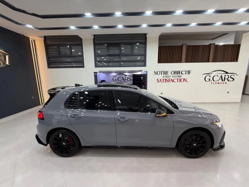 Volkswagen Golf8.5 full option 2026 R-line