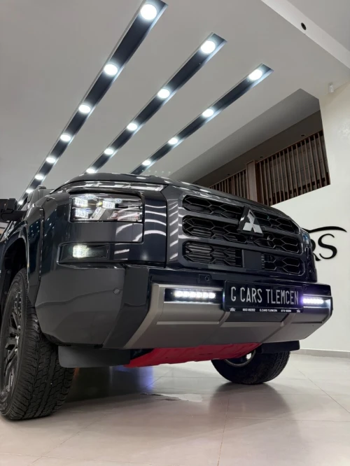 Mitsubishi L200 FULL OPTION 2026 BLACK ÉDITION