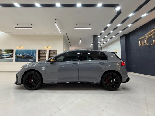Volkswagen Golf8.5 full option 2026 R-line