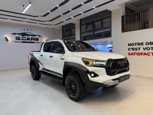 Toyota HILUX 4*4 FULL OPTION 2025 Gr sport vip