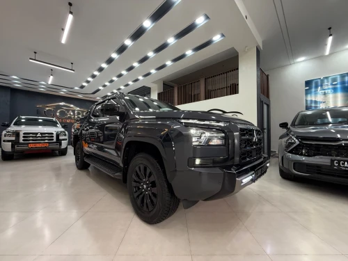Mitsubishi L200 FULL OPTION 2026 BLACK ÉDITION