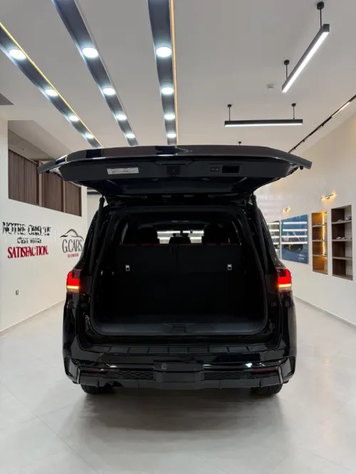Toyota Land Cruiser  2025 VX-R / LC 300 FULL OPTION