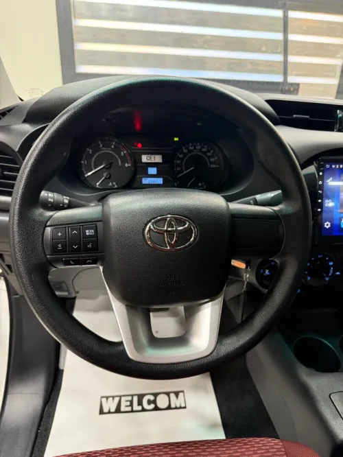 Toyota HILUX 2025 Dlx