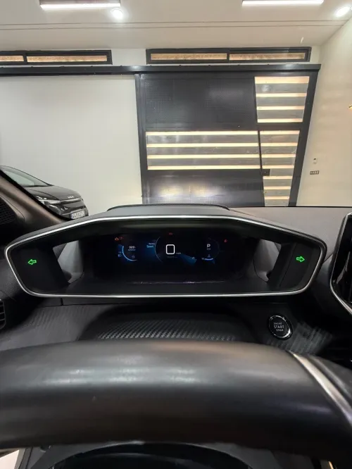 Peugeot 208 2024 GT