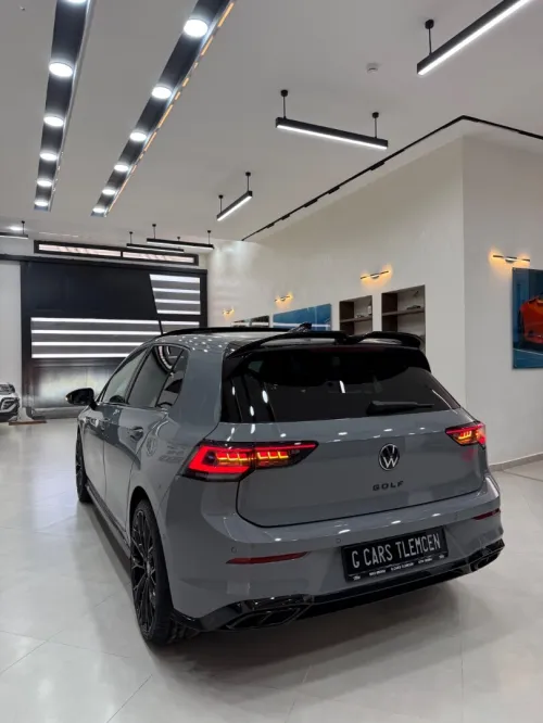 Volkswagen GOLF 8.5 FULL OPTION 2026 R-LINE BLACK ÉDITION