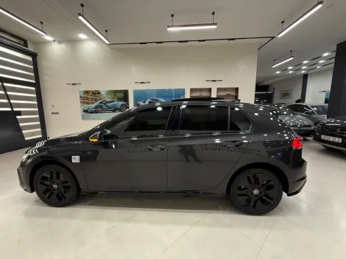 Volkswagen Golf 8,5 full option 2026 R-LINE / BLACK ÉDITION