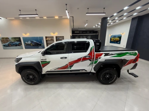 Toyota HILUX 4*4 2025 Gr sport / full option