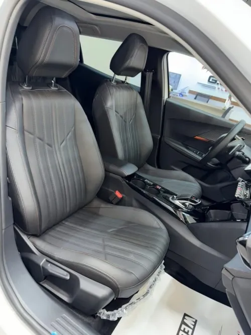 Peugeot 2008 2025 Allure Pack