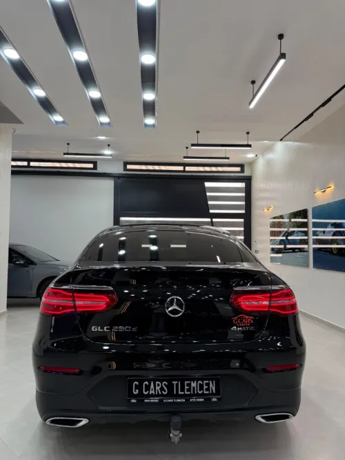Mercedes GLC 2018 AMG LINE+