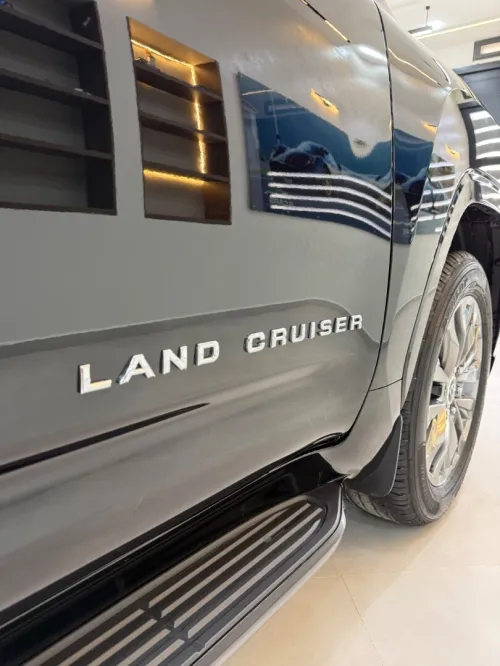 Toyota Land Cruiser  2025 VX-R / LC 300 FULL OPTION