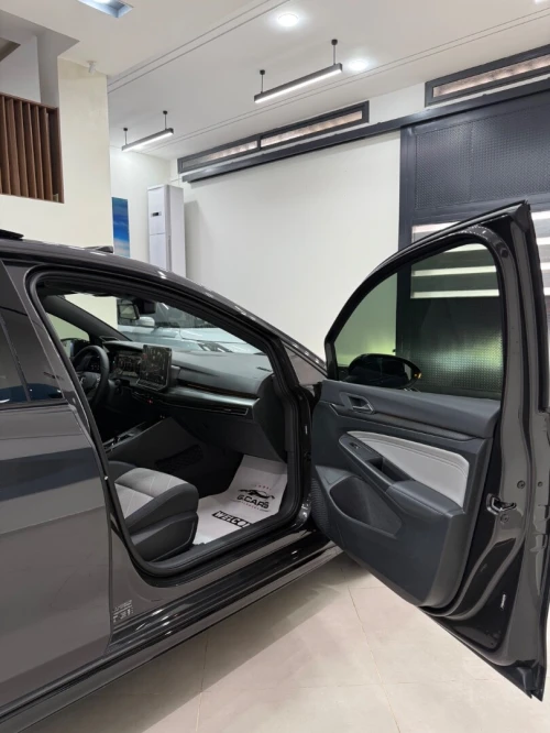 Volkswagen Golf 8,5 full option 2026 R_LINE