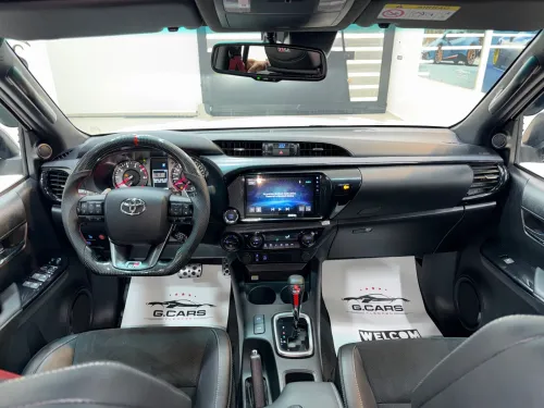 Toyota HILUX 4*4 2025 GR SPORT /FULL OPTION