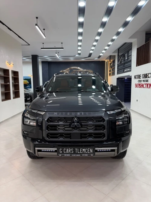 Mitsubishi L200 FULL OPTION 2026 BLACK ÉDITION