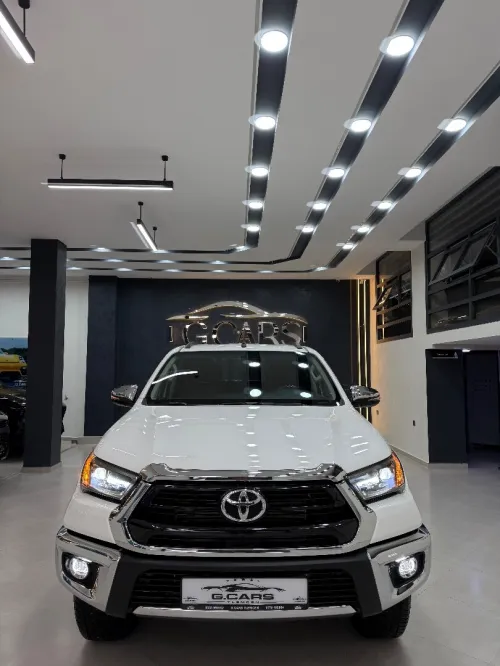 Toyota Revo  2025 HILUX FULL OPTION 4*4