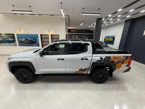 Mitsubishi L200 FULL OPTION 2026 BLACK ÉDITION