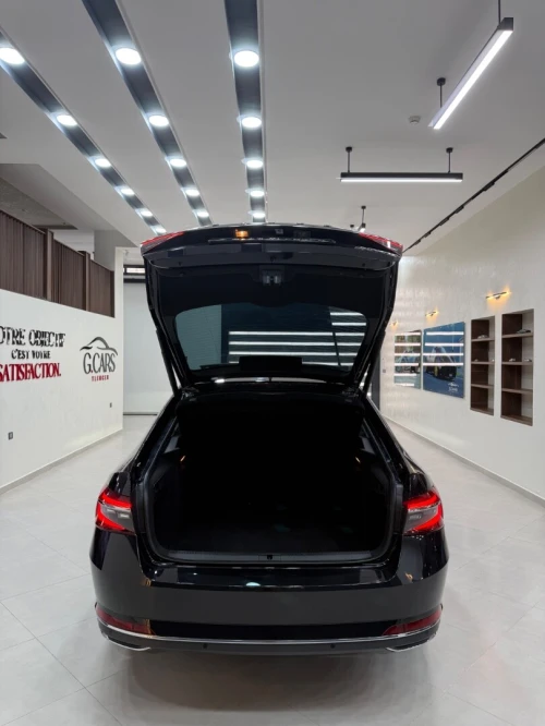 Skoda Superb 2025 Luxury