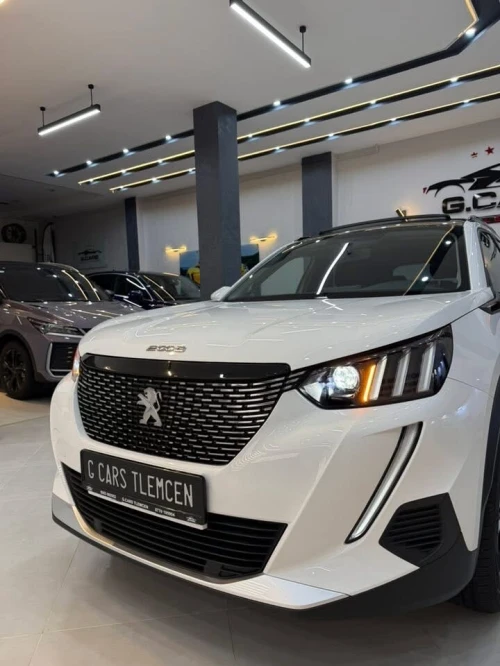 Peugeot 2008 2025 Allure Pack