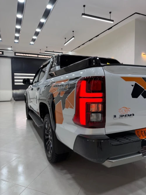 Mitsubishi L200 FULL OPTION 2026 BLACK ÉDITION