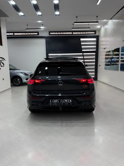 Volkswagen Golf 8,5 full option 2026 R-LINE / BLACK ÉDITION