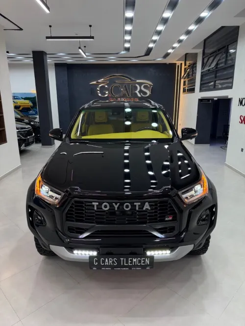 Toyota HILUX VIP 2026 GR SPORT RALLY ÉDITION
