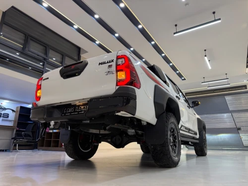 Toyota HILUX 4*4 FULL OPTION 2025 Gr sport vip