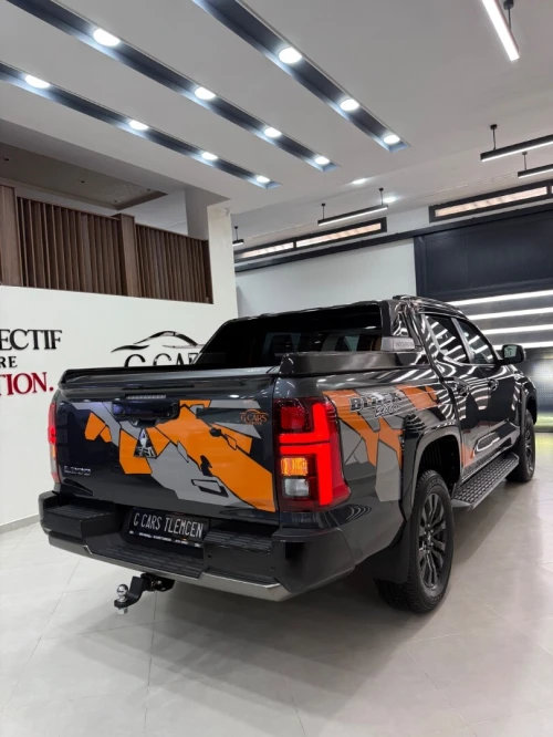 Mitsubishi L200 FULL OPTION 2026 BLACK ÉDITION
