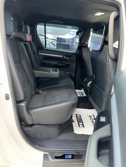Toyota HILUX 4*4 2025 GR SPORT /FULL OPTION