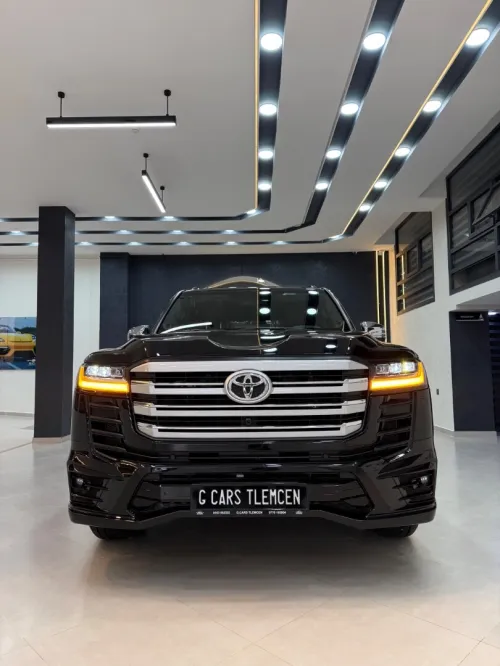 Toyota Land Cruiser  2025 VX-R / LC 300 FULL OPTION