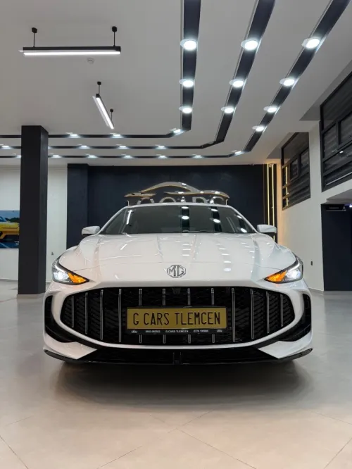MG 5 180 DVVT 2025 FULL OPTION