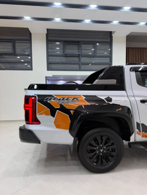 Mitsubishi L200 FULL OPTION 2026 BLACK ÉDITION