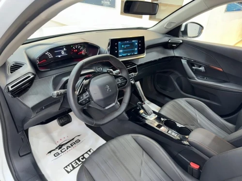 Peugeot 2008 2025 Allure Pack